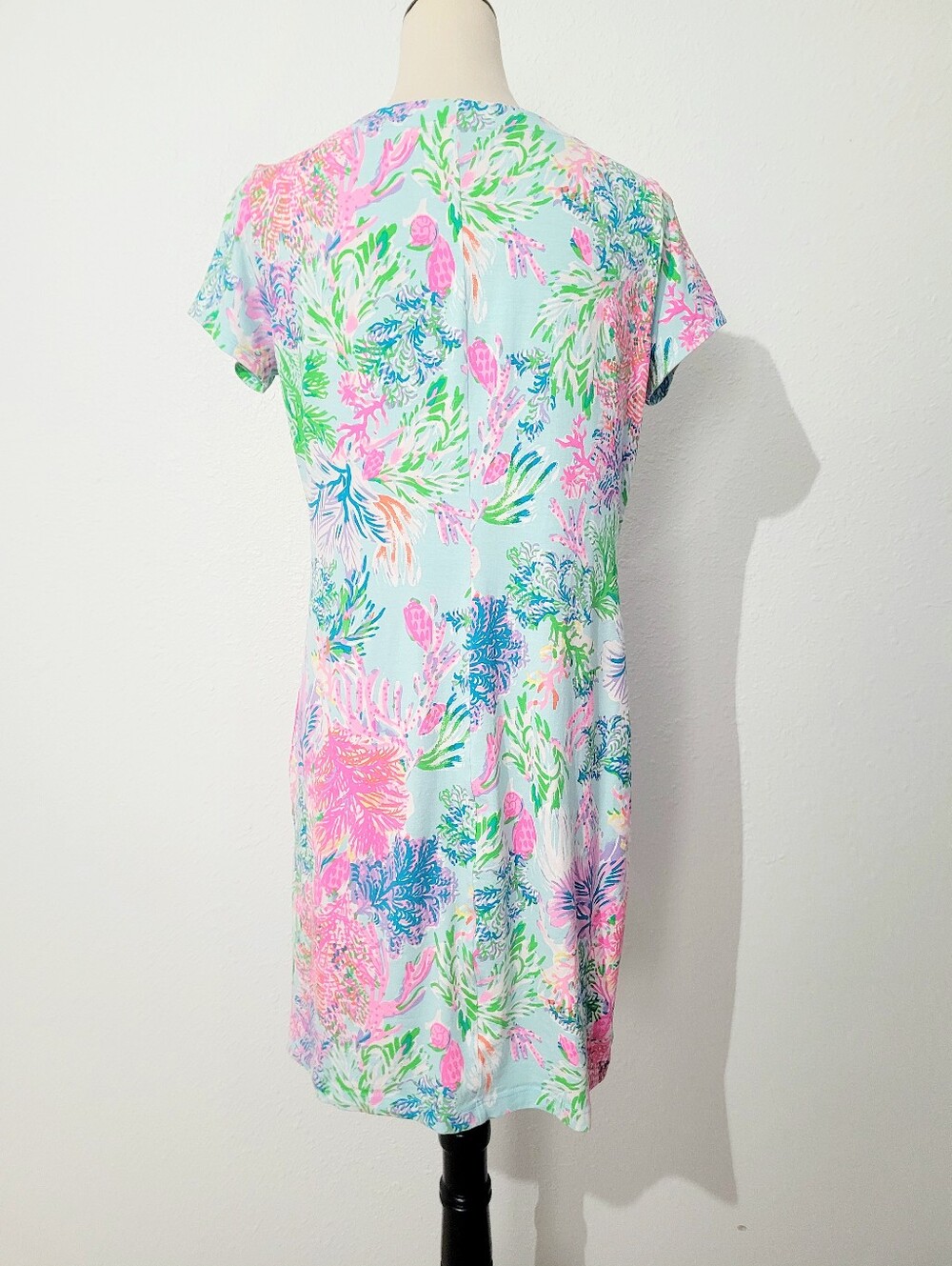 Lilly Pulitzer Women's Shift Dress Size Large Blue Pink Tropical Coral Print - Picture 5 of 11